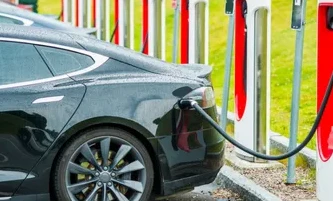 black-cab-chauffeur-vtc-lille-vehicule